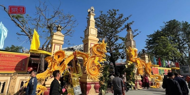 Đền Ông Hoàng Mười Hà Tĩnh